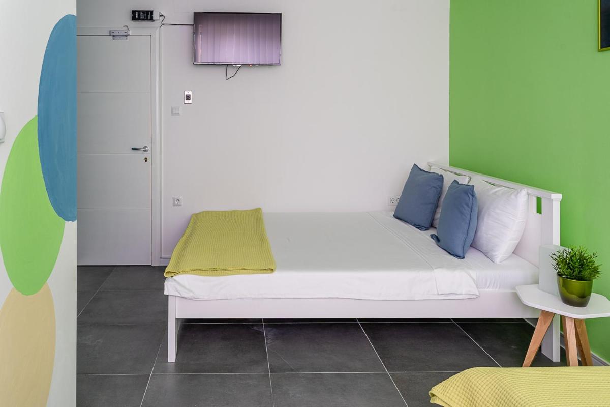 Kostovski Rooms-Near E75 To Greece Veles Esterno foto